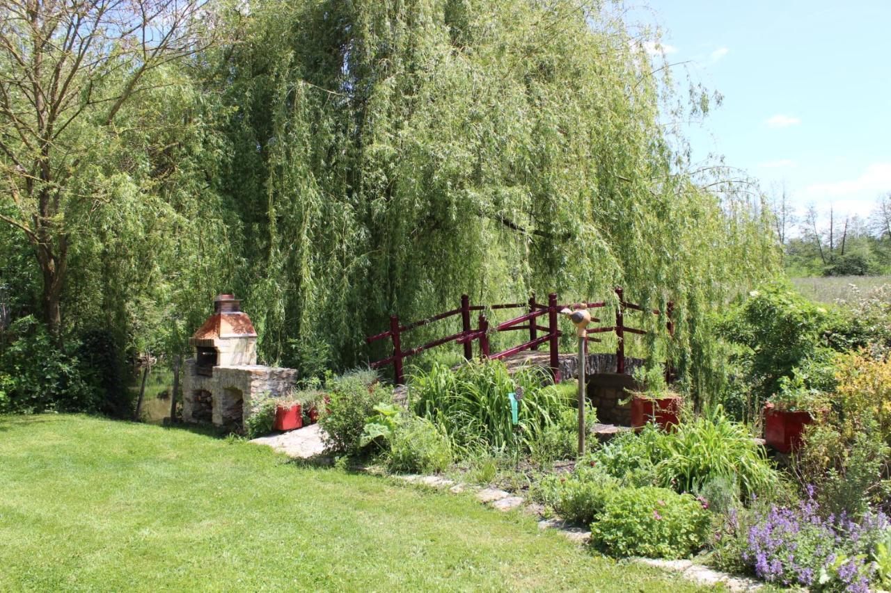 Chambres D'Hotes De La Forge Betz-le-Chateau Екстериор снимка